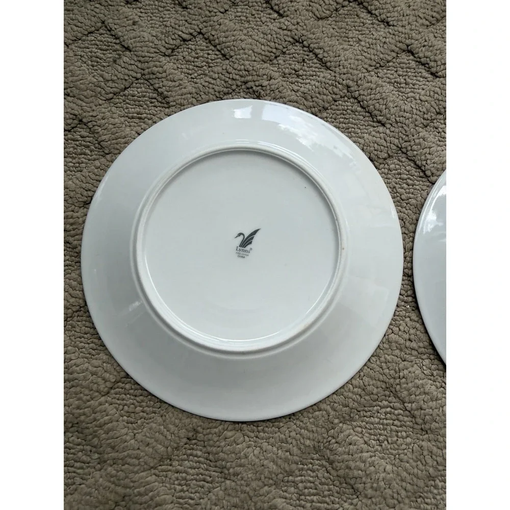 Lynns Fine China St Maria Pattern Bread Dessert Plate Christmas Holly- Set Of 2